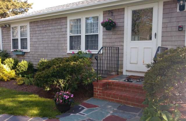 50 Nemasket Road Gallery 2