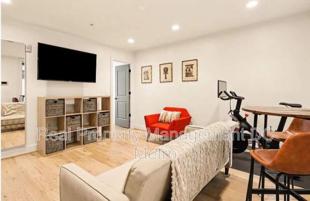 811 Upshur St NW photos photos