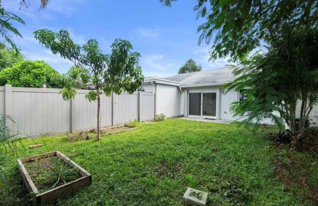 258 PALMETTO Court Gallery 2
