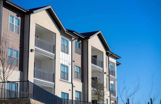 Emblem Ravine Gallery 2