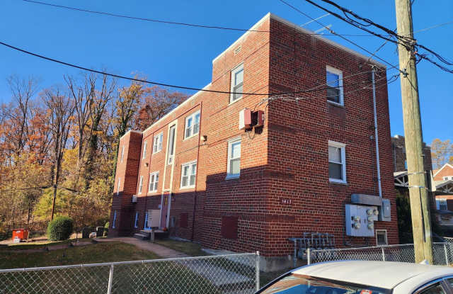 3417 BROTHERS Place SE photos photos