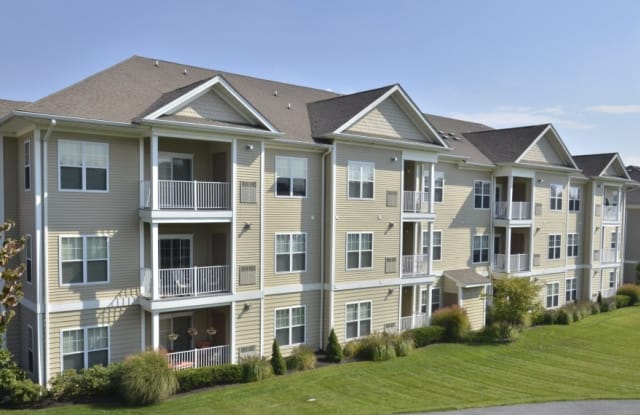 Woodmont Mews Apartments photos photos