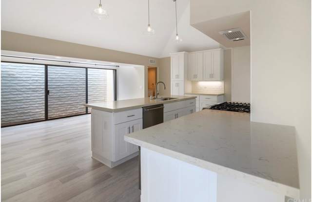 23681 Sidney Bay Gallery 4