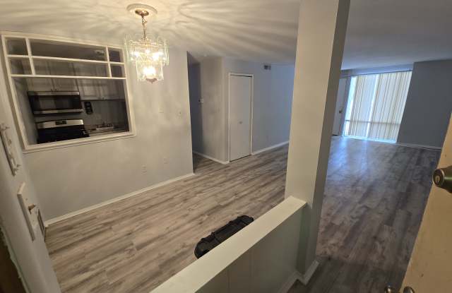 580 Wilson Bridge Dr Gallery 2
