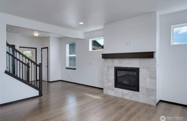Mount Vernon 4 Bedroom Gallery 4