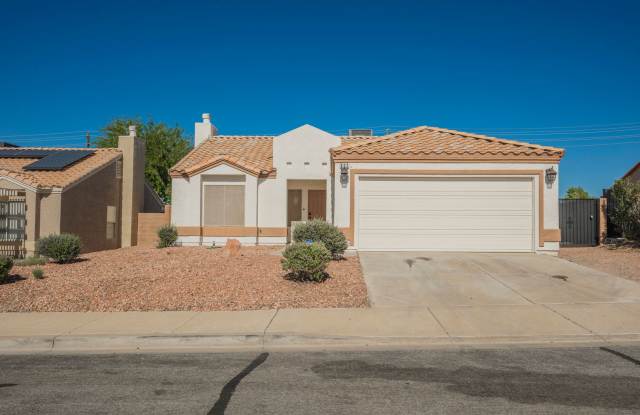 Henderson Single Story with Private Pool and RV Gate photos photos Henderson Single Story with Private Pool and RV Gate photos photos