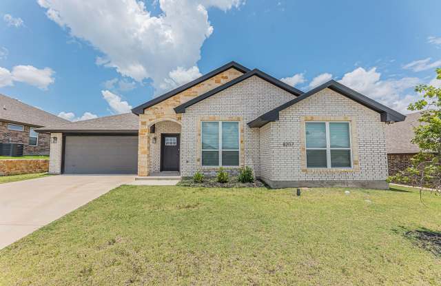 8207 Grayson Trl, Killeen, TX photos photos