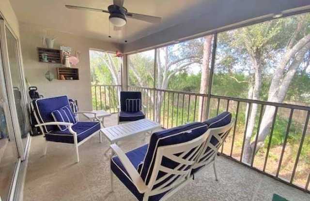3785 Fieldstone photos photos