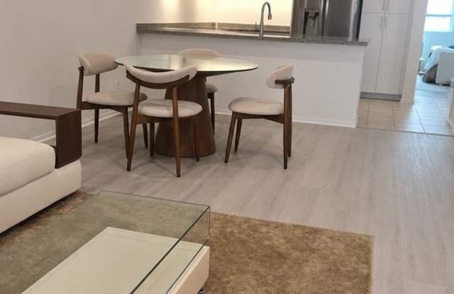 Modern 3-Bedroom Townhome in Gated Strata Pointe photos photos