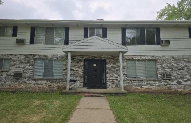 348 East Marquette Street - 5 Gallery 2