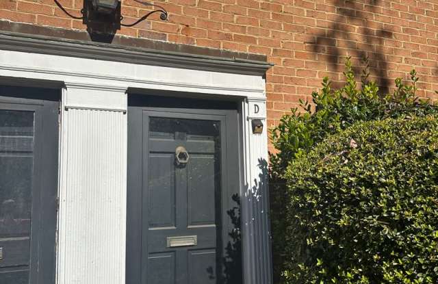 2 Bedroom/ 2 bath Condo - 2811 Bleeker Square, Winston-Salem, NC 27106 2 Bedroom/ 2 bath Condo - 2811 Bleeker Square, Winston-Salem, NC 27106