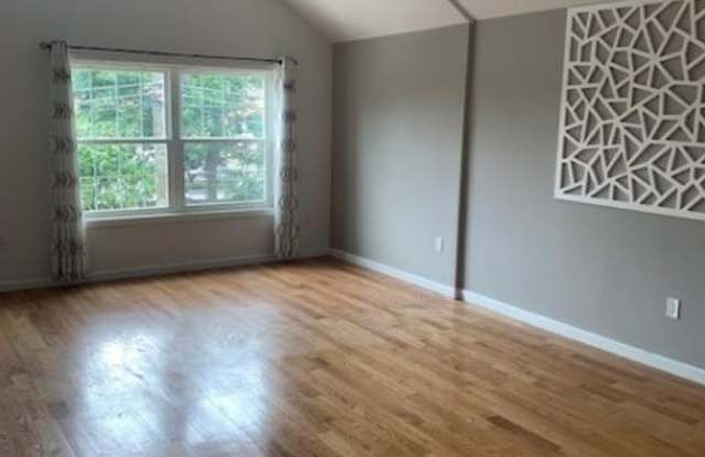 63 CHARLES ST - 63 Charles Street, Essex County, NJ 07003