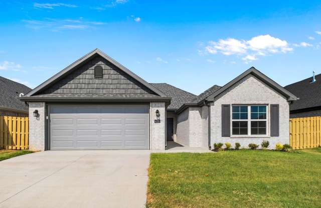 4225 Barhem Gallery 1