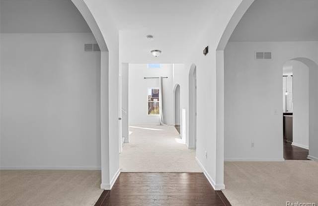 7722 Ryder Gallery 4
