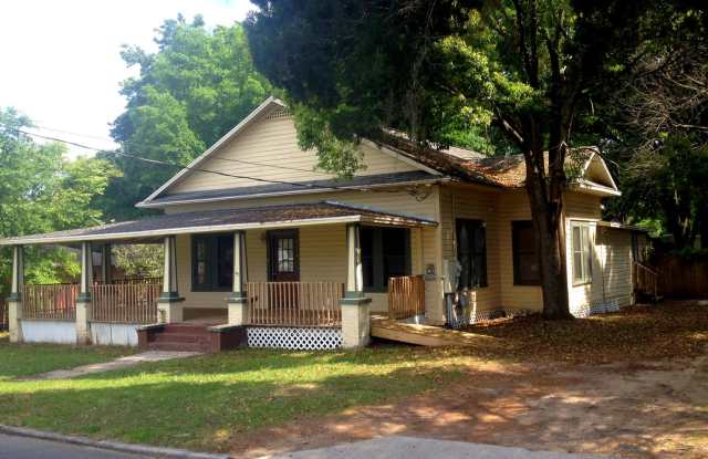 Beautiful Historic Dade City 4BR/3BA Home NO APPLICAATION FEE!! photos photos