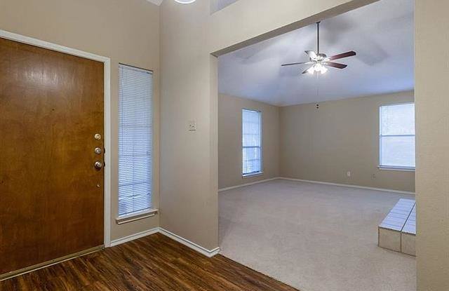 657 Johnson Drive Gallery 3