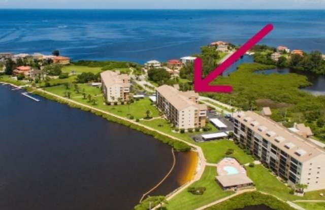 4620 Bay Blvd photos photos