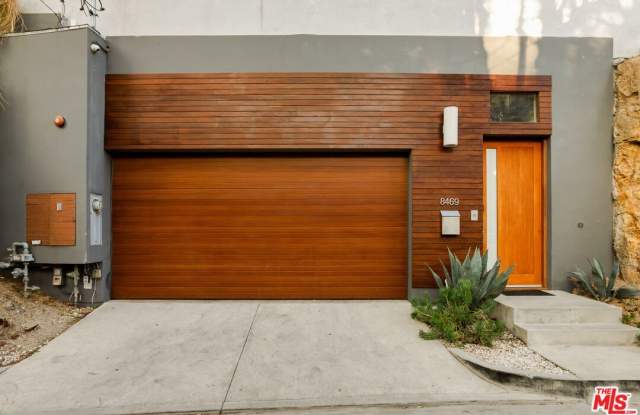 8469 FRANKLIN Ave Gallery 2