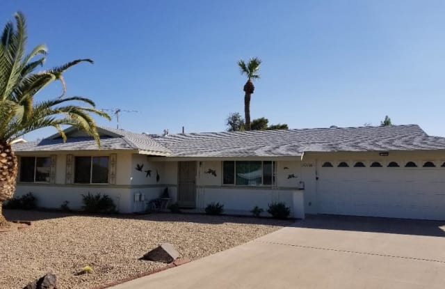 11801 N CHERRY HILLS Drive E - 11801 North Cherry Hills Drive East, Sun City, AZ 85351