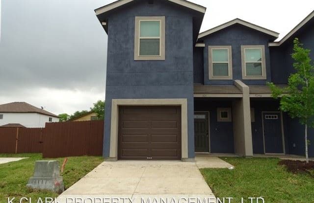 7046 LAKEVIEW DR #101 - 7046 Lakeview Drive, San Antonio, TX 78244