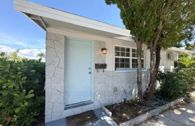 418 90th Avenue North Gallery 1