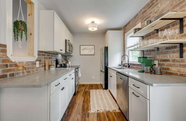 430 Queens Road - 430 Queens Road, Charlotte, NC 28207