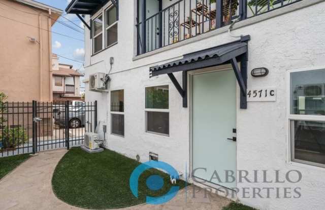 4571 North Ave photos photos