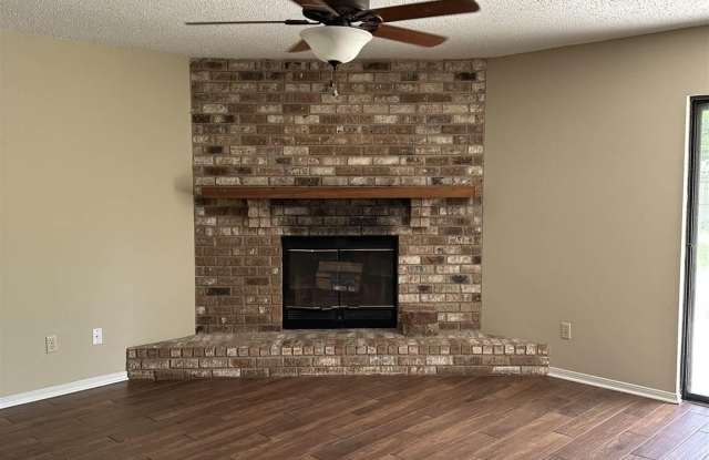 1216 Bridge Creek Ter Gallery 2