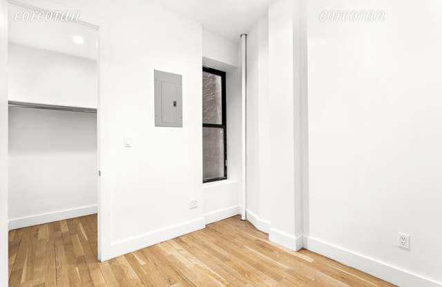 218 West 22nd Street Gallery 3