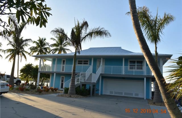 1330 BEACH ROAD - 1330 Beach Road, Manasota Key, FL 34223