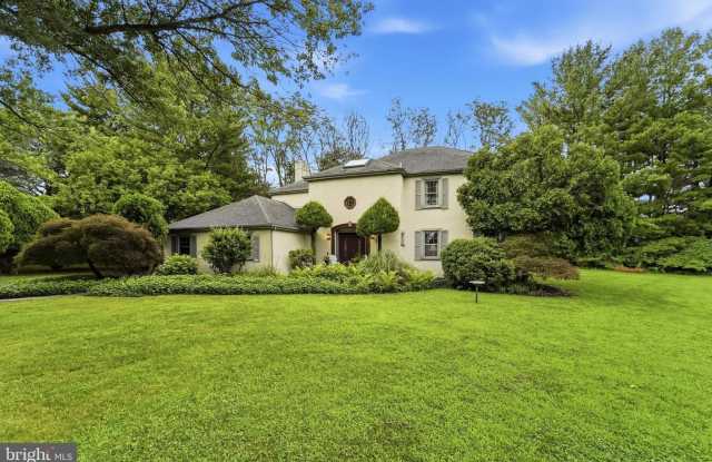 315 PHEASANT HILL Drive photos photos