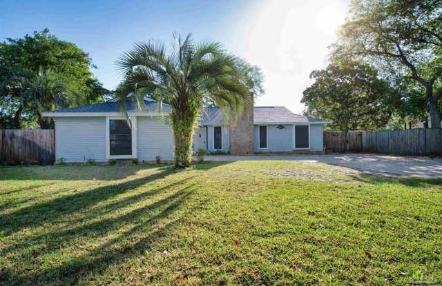 1012 Coronado Ct - 1012 Coronado Court, Santa Rosa County, FL 32563