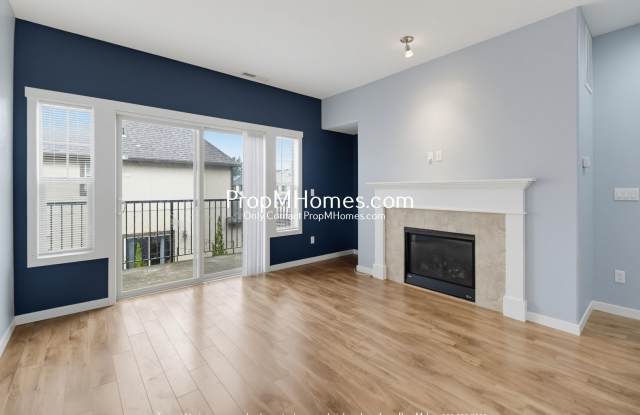 Beautiful Villebois Townhome with Bonus Space! Gallery 3