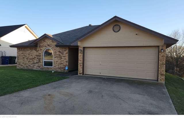 624 Atkinson Ave photos photos