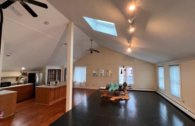 146 Broadway Gallery 2