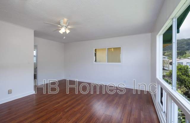 2601 Myrtle Street Back Unit Gallery 2