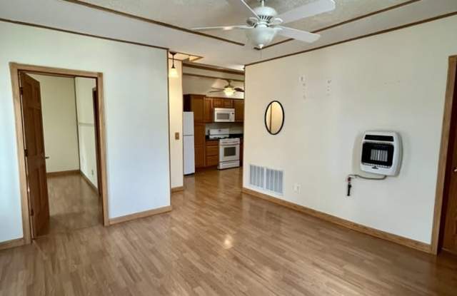 706 E. Water Street - 1 Gallery 4
