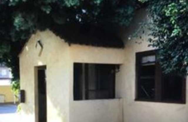 5031 Bakman Avenue photos photos