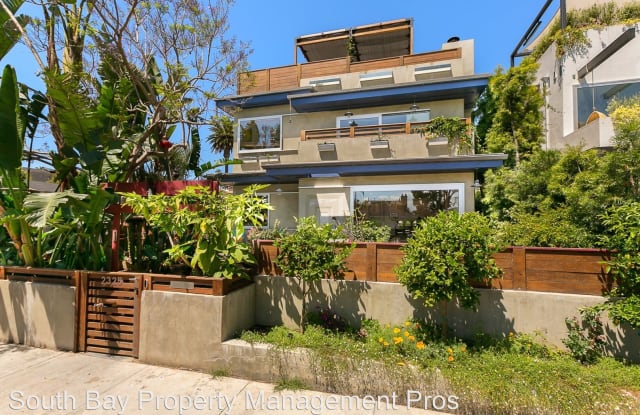 2325 McKinley Avenue - 2325 Mckinley Avenue, Los Angeles, CA 90291