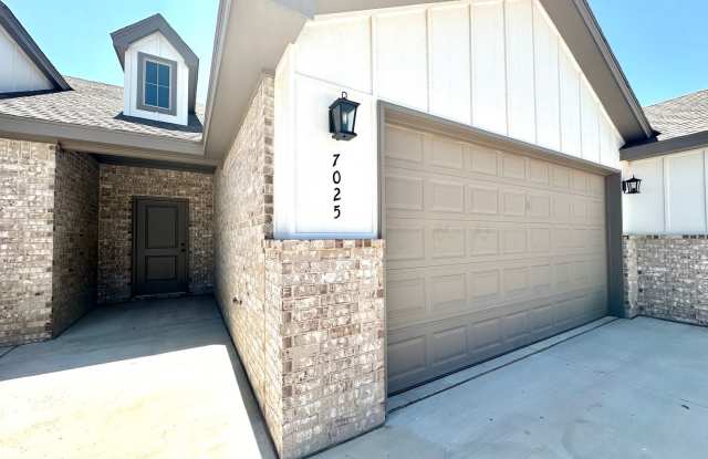 New Build 3Bed/2Bath Available in Frenship ISD! photos photos