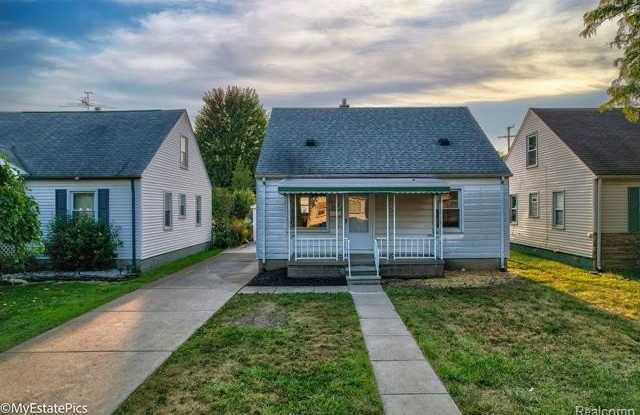 6151 HELEN Street photos photos