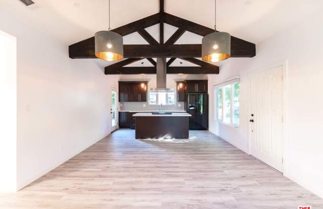 3869 Boyce AVE - 3869 Boyce Avenue, Los Angeles, CA 90039