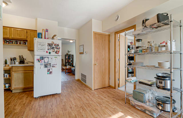 3146 Bloomington Ave - 3146 Bloomington Avenue, Minneapolis, MN 55407