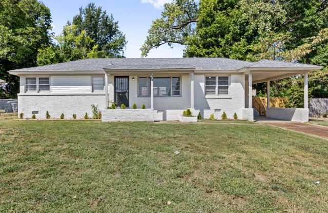 3921 Royal Oaks Dr Gallery 1