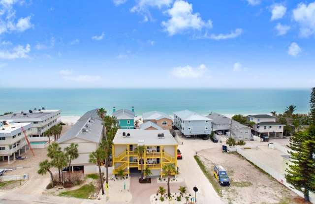 Coastal Living Just Steps from Indian Rocks Beach photos photos Coastal Living Just Steps from Indian Rocks Beach photos photos