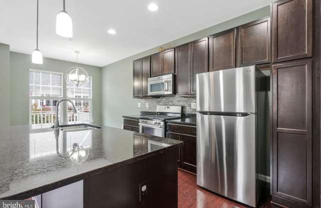 59 STEEPLECHASE Drive Gallery 2
