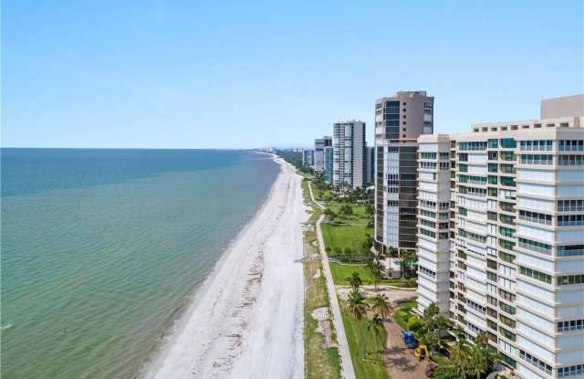 555 Park Shore photos photos