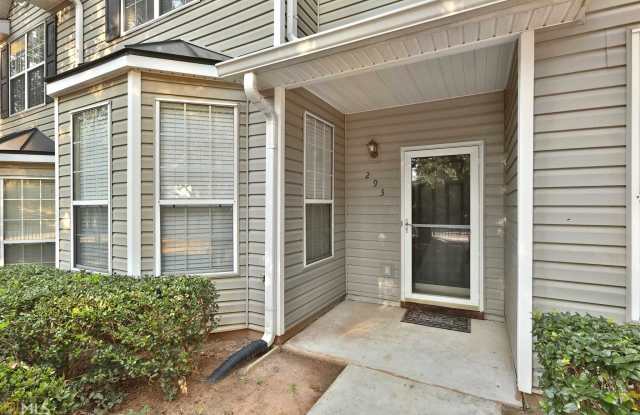 293 Smokewood Way Gallery 2