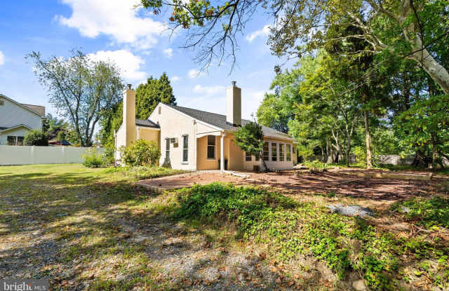 628 HULMEVILLE Road - 628 Hulmeville Road, Bucks County, PA 19047