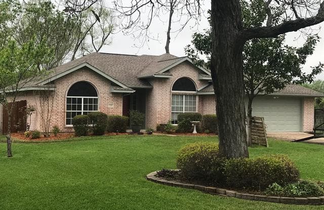 139 Clinton Lane - 139 Clinton Lane, Midlothian, TX 76065